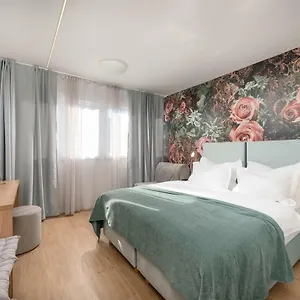 https://skaline-luxury-rooms-split.splithotels.org